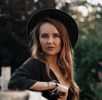 Юлия Терновская